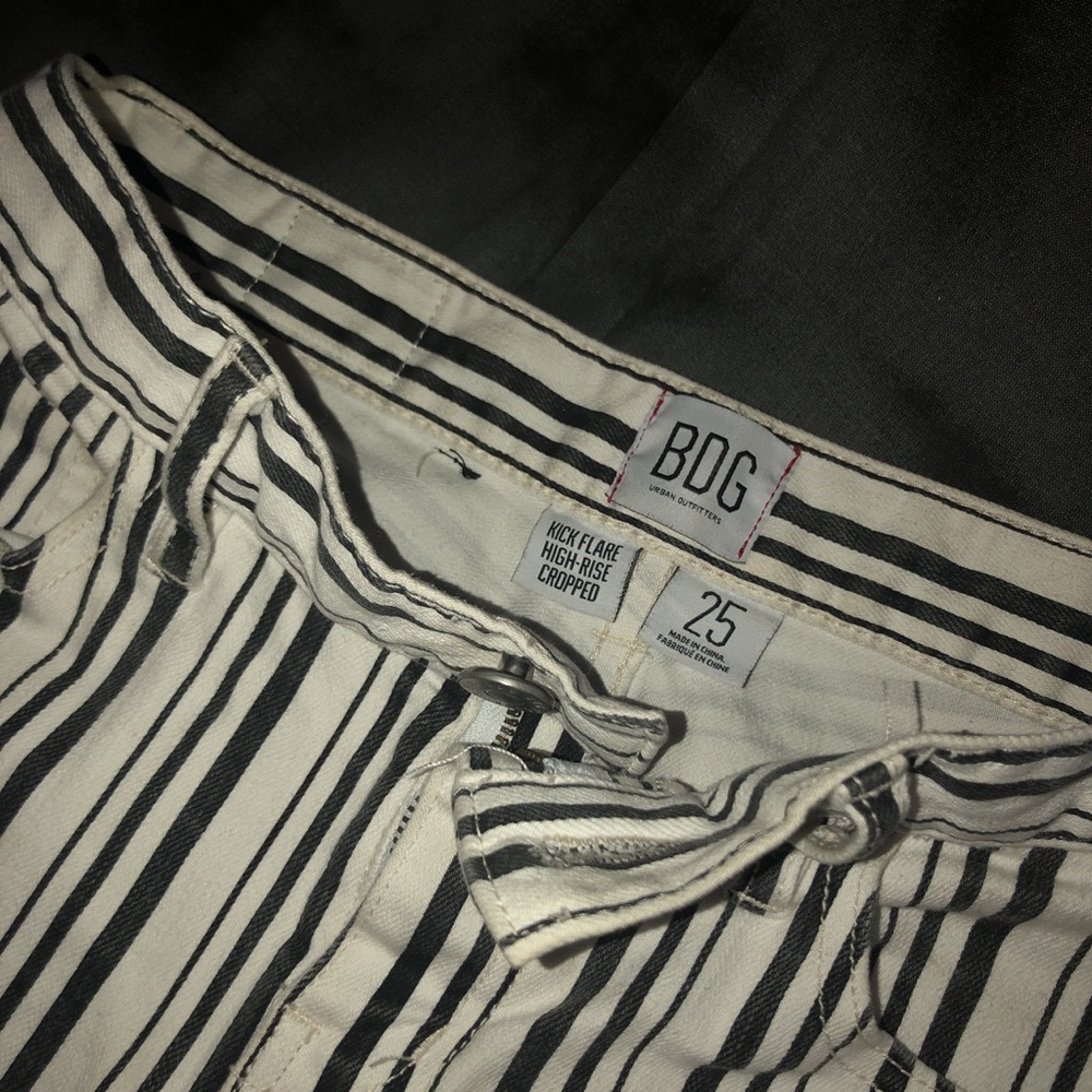 pants - Picture 3 of 4